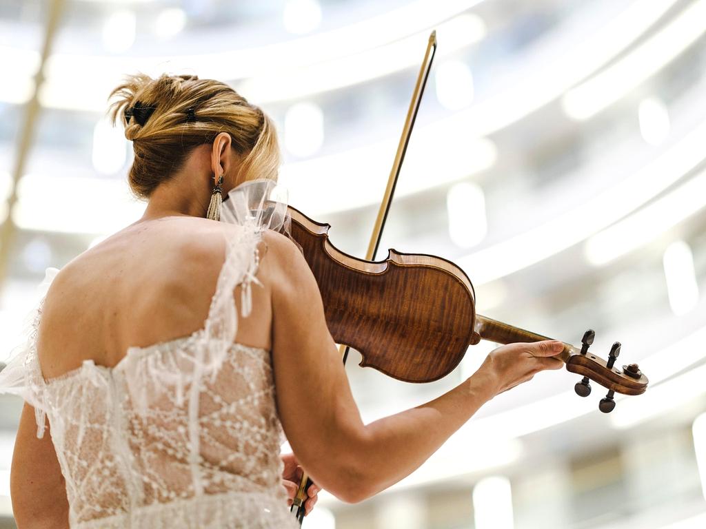 Berliner Philharmonie Konzertsäle mit Orchester